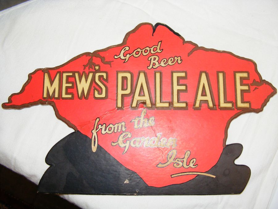 A pair of vintage Mew's 'Good Beer from the Garden Isle' enamel trays, together with assorted Mew, L - Image 2 of 7