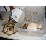 Assorted light fixtures and fittings