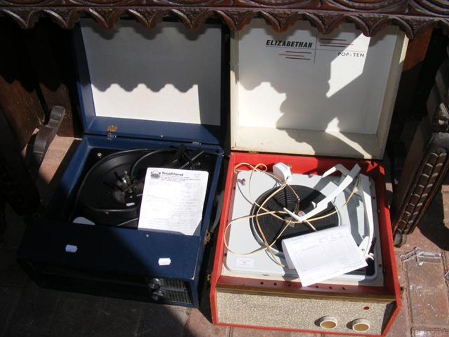 An Elizabethan 'Pop-Ten' electric turntable and on