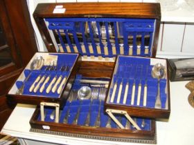 A canteen of Ken Wright's silver plated cutlery