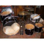 A Song Lin drum kit