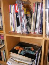 Magazines and ephemera relating to David Bowie, to