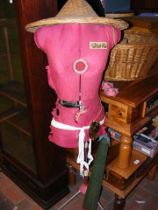 A vintage Diana auto-set mannequin, together with