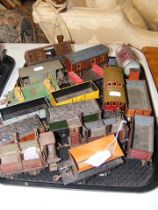 A tray of old Hornby 0 gauge wagons