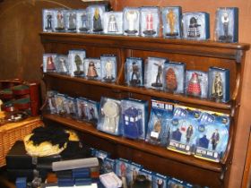 A quantity of boxed Dr Who and Star Trek models -