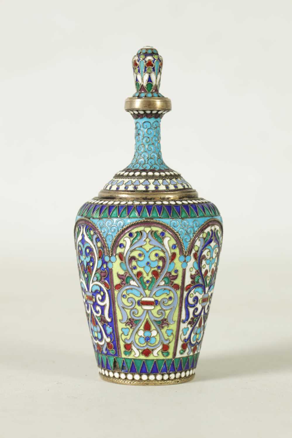 A 19TH-CENTURY RUSSIAN SILVER AND JEWELLED CLOISONNE ENAMEL BOTTLE VASE - Image 2 of 10