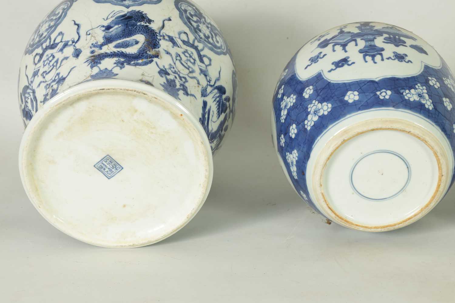A COLLECTION OF CHINESE BLUE AND WHITE WARES - Image 13 of 16