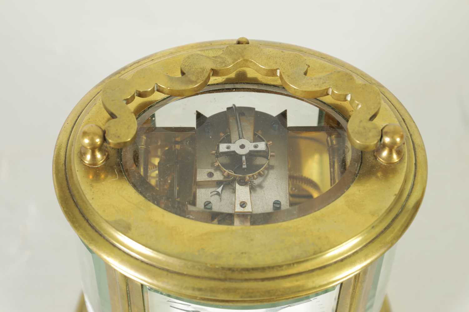 A LATE 19TH CENTURY OVAL REPEATING FRENCH CARRIAGE CLOCK - Image 4 of 9