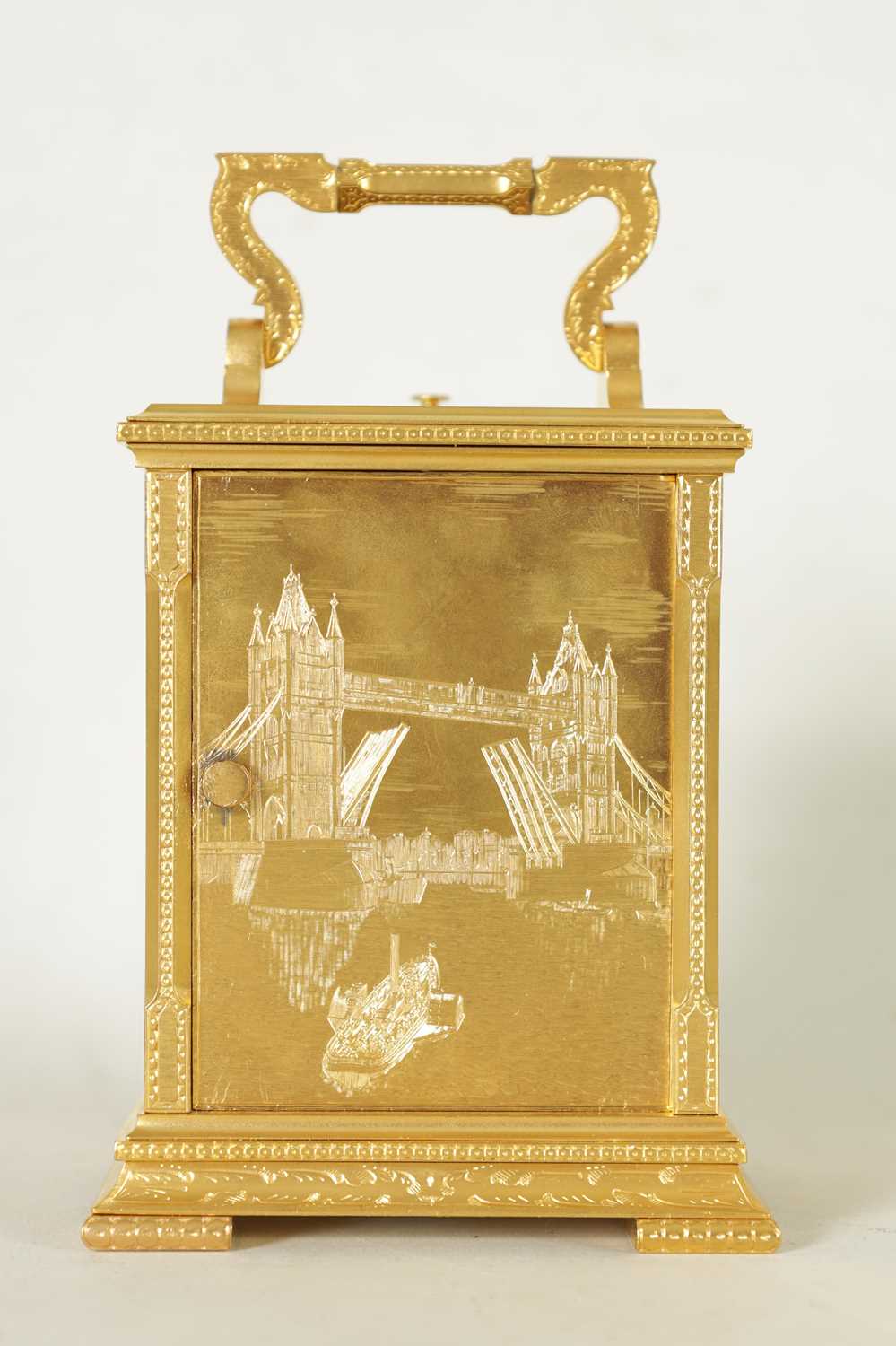 A FINELY ENGRAVED ENGLISH CASED REPEATING CARRIAGE CLOCK - Image 6 of 8