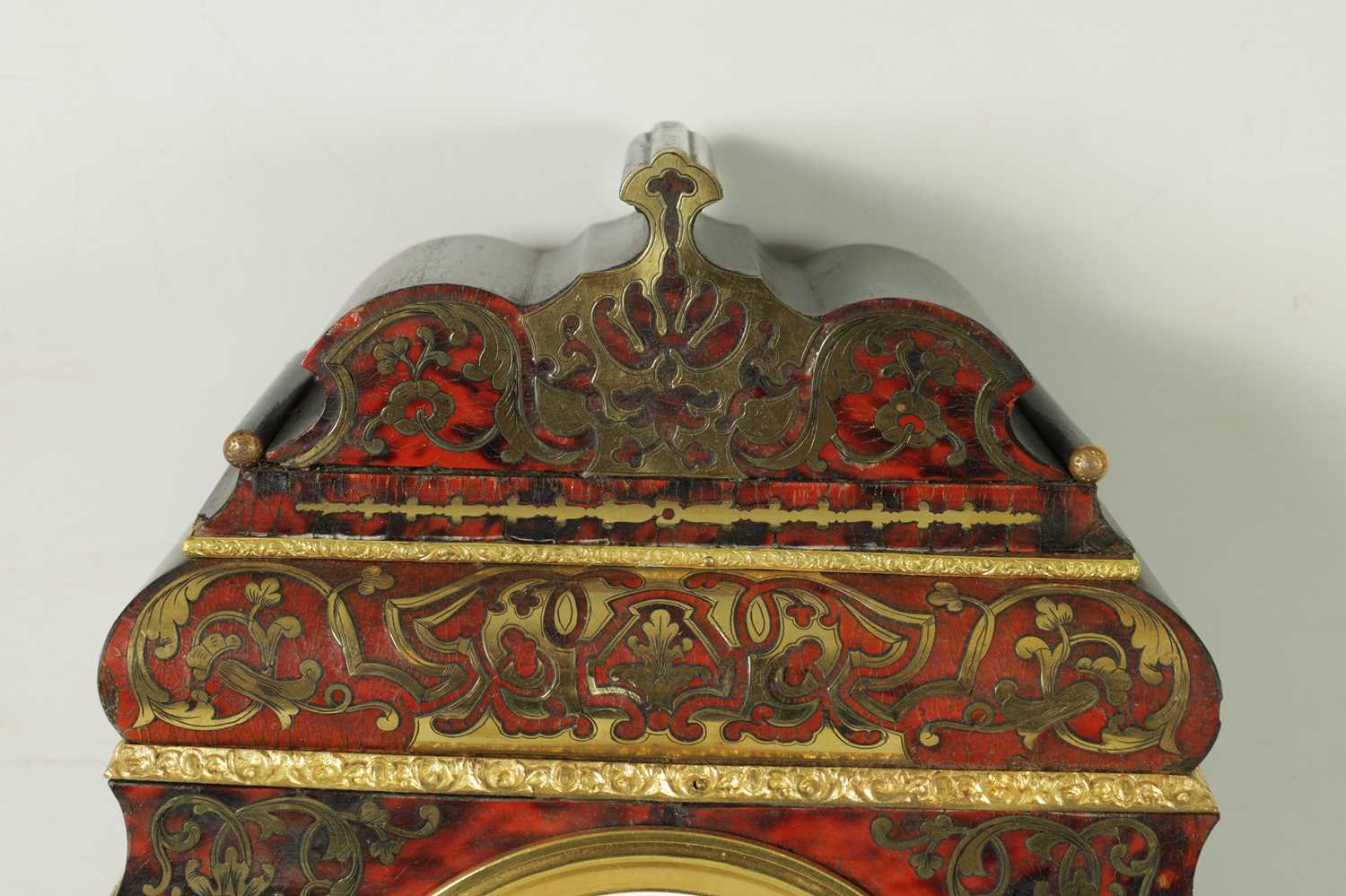 A LATE 19TH CENTURY FRENCH BOULLE TORTOISESHELL PORTICO CLOCK - Image 3 of 11