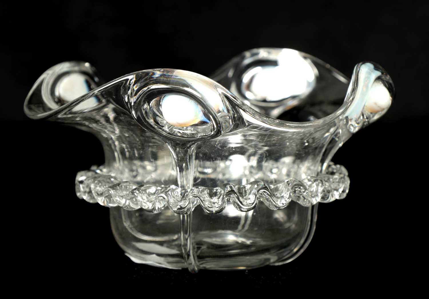 AN ART NOUVEAU CLEAR GLASS SHAPED BOWL WITH OPALESCENT JEWELS