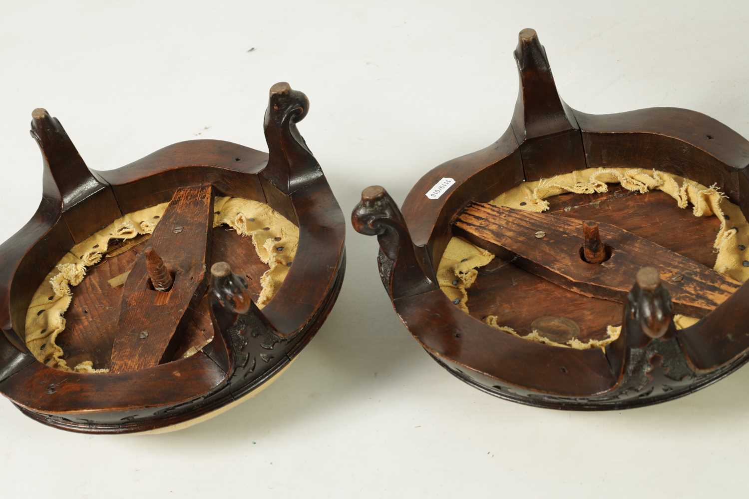 A PAIR OF 19TH CENTURY OCTAGONAL SHAPED INLAID WALNUT FOOTSTOOLS - Image 7 of 12