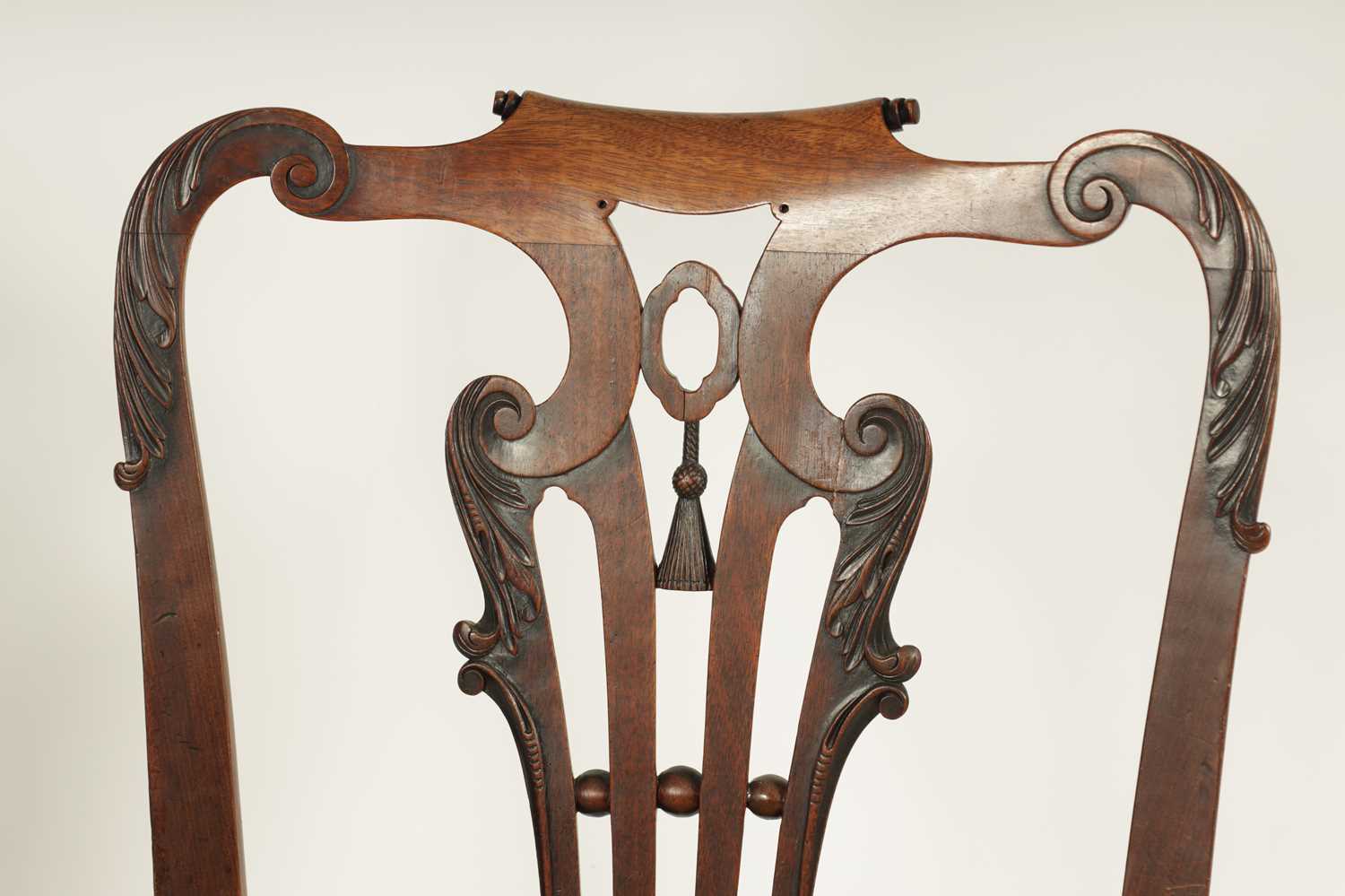 A FINE PAIR OF GEORGE II MAHOGANY UPHOLSTERED SIDE CHAIRS OF GENEROUS SIZE - Image 5 of 10