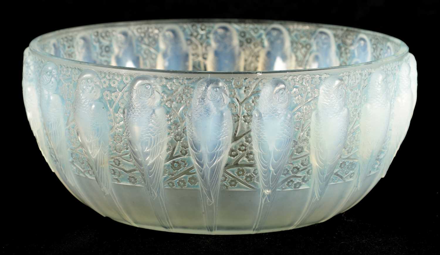 A RENE LALIQUE OPALESCENT BLUE STAINED 'PERRUCHES' BOWL