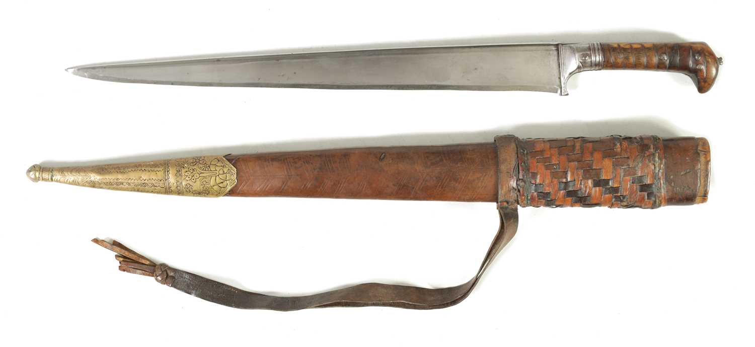 A 19TH CENTURY INDIAN KHYBER KNIFE