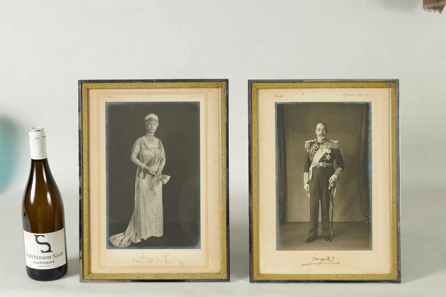 OF ROYAL INTEREST. A PAIR OF SIGNED FULL-LENGTH PORTRAIT PHOTOGRAPHS OF GEORGE V AND QUEEN MARY - Image 10 of 13