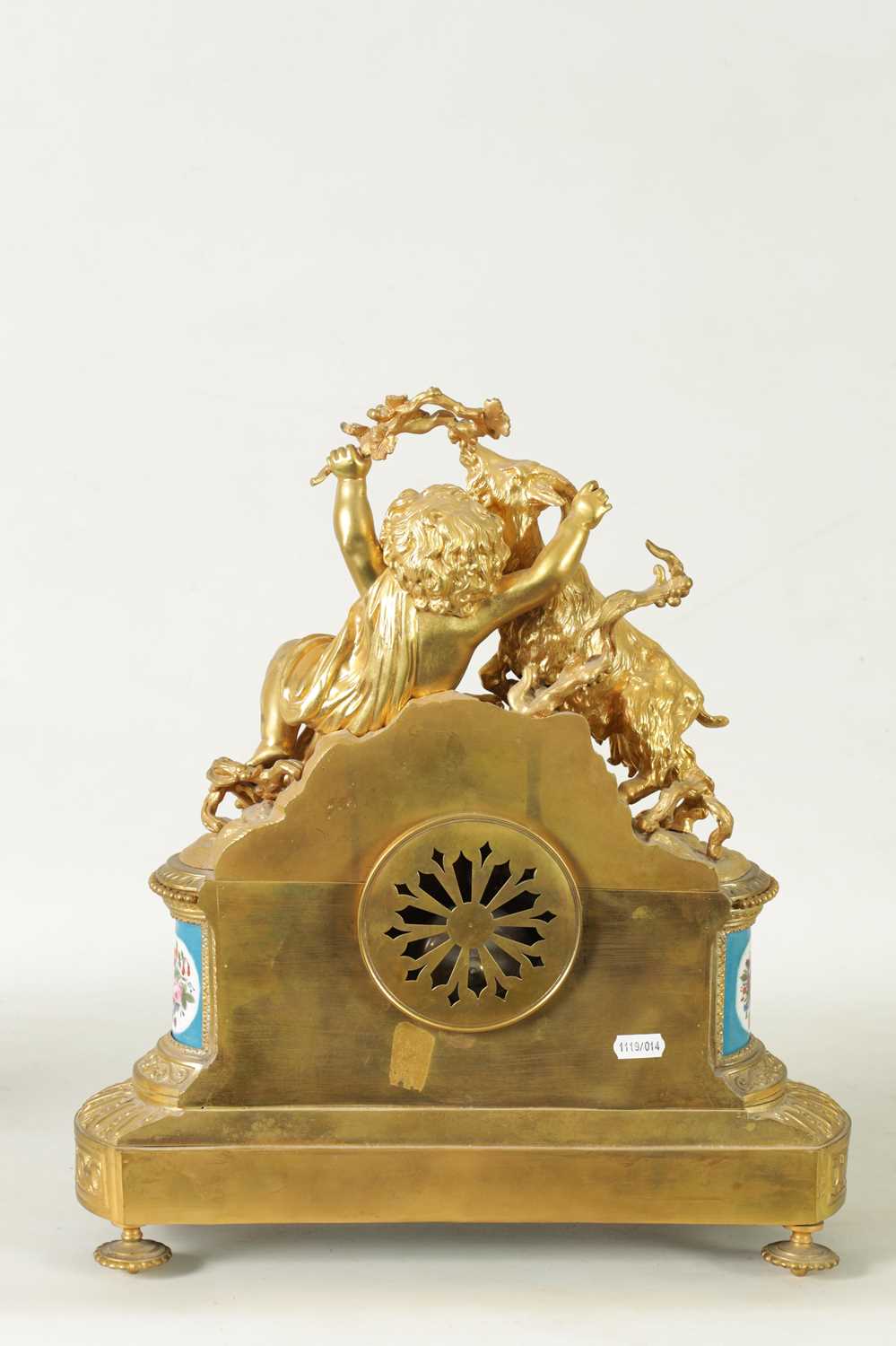 CHARLES OUDIN, A PARIS. A LATE 19TH CENTURY FRENCH ORMOLU AND PORCELAIN PANELLED MANTEL CLOCK - Image 9 of 11