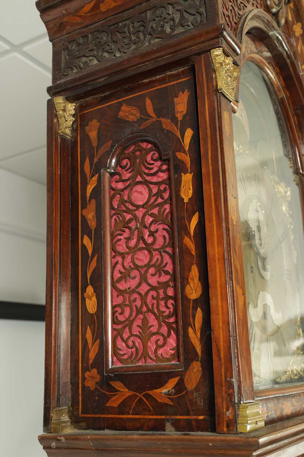 JOHN MARRIOTT, LONDON. A FINE 18TH CENTURY WALNUT AND DUTCH MARQUETRY 8-DAY LONG CASE CLOCK - Image 10 of 13