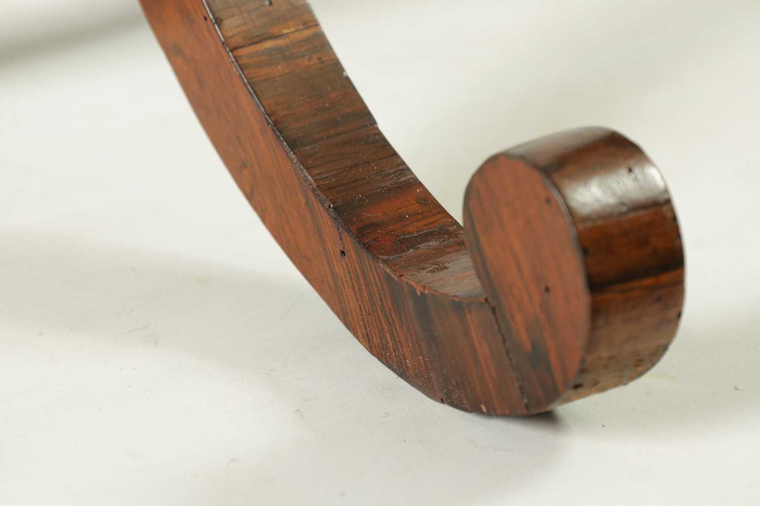 A 19TH CENTURY SPECIMEN INLAID AND ROSEWOOD OCCASIONAL TABLE - Image 10 of 10