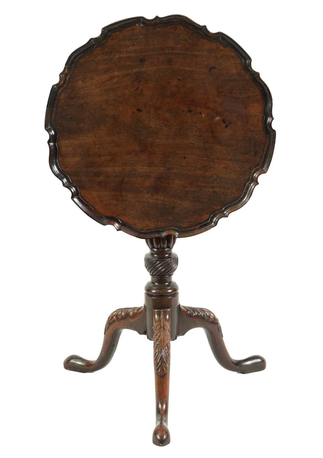 A GOOD GEORGE III MAHOGANY TILT TOP SUPPER TABLE