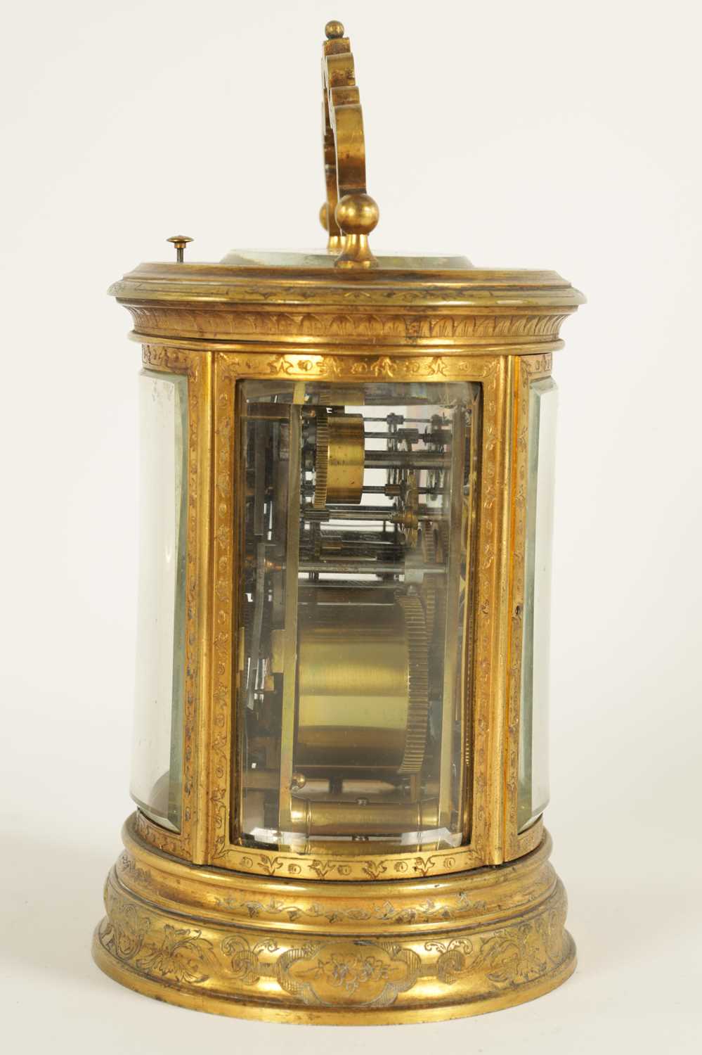 A LATE 19TH CENTURY OVAL ENGRAVED GILT BRASS CARRIAGE CLOCK REPEATER - Image 5 of 9