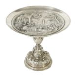 A LATE 19TH CENTURY SILVER PLATED ELKINGTON STYLE TAZZA AFTER THE ANTIQUE
