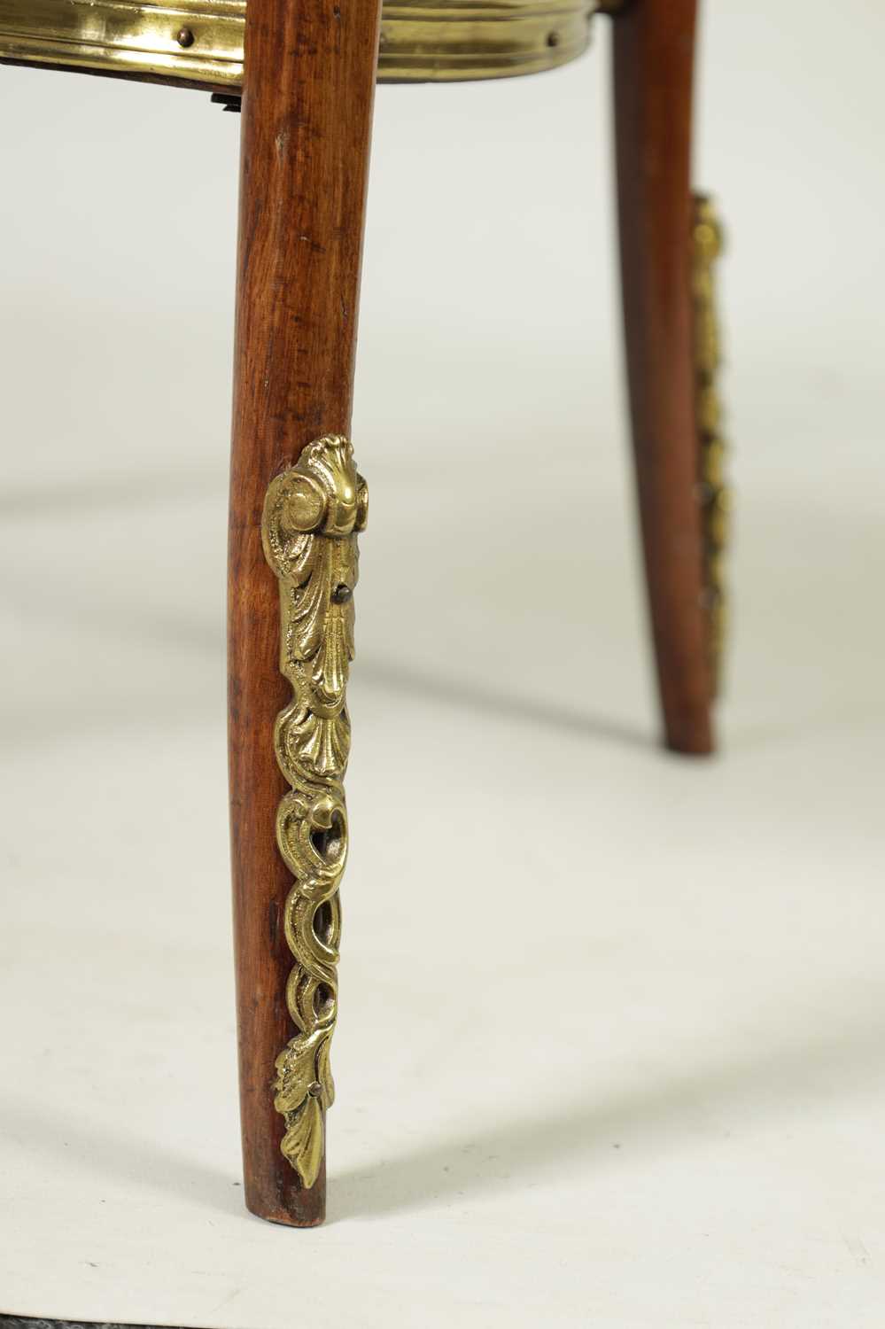 A LATE 19TH CENTURY FRENCH ORMOLU MOUNTED WALNUT OCCASIONAL TABLE - Image 5 of 6