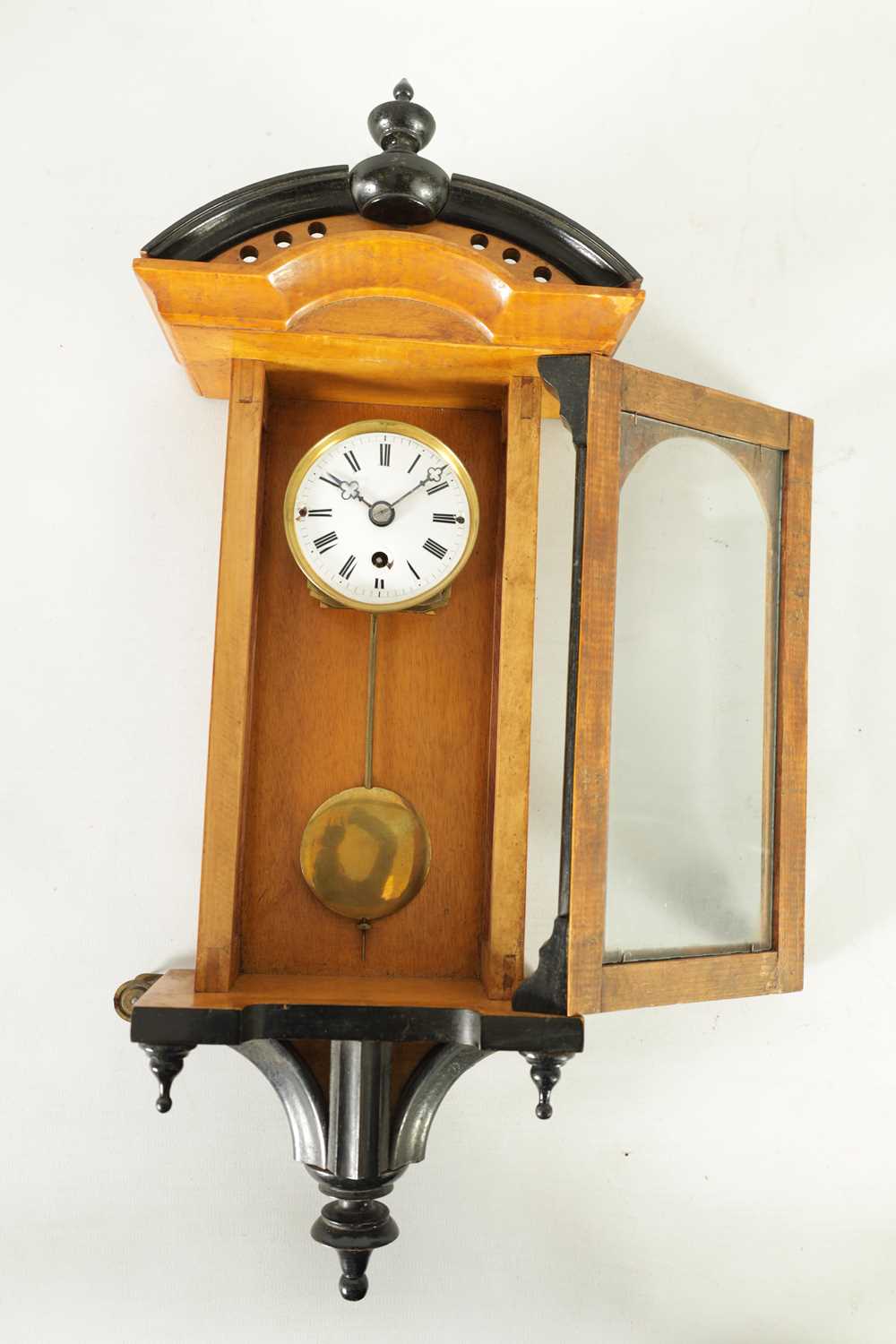 A LATE 19TH CENTURY MINIATURE VIENNA STYLE WALL CLOCK - Image 4 of 8