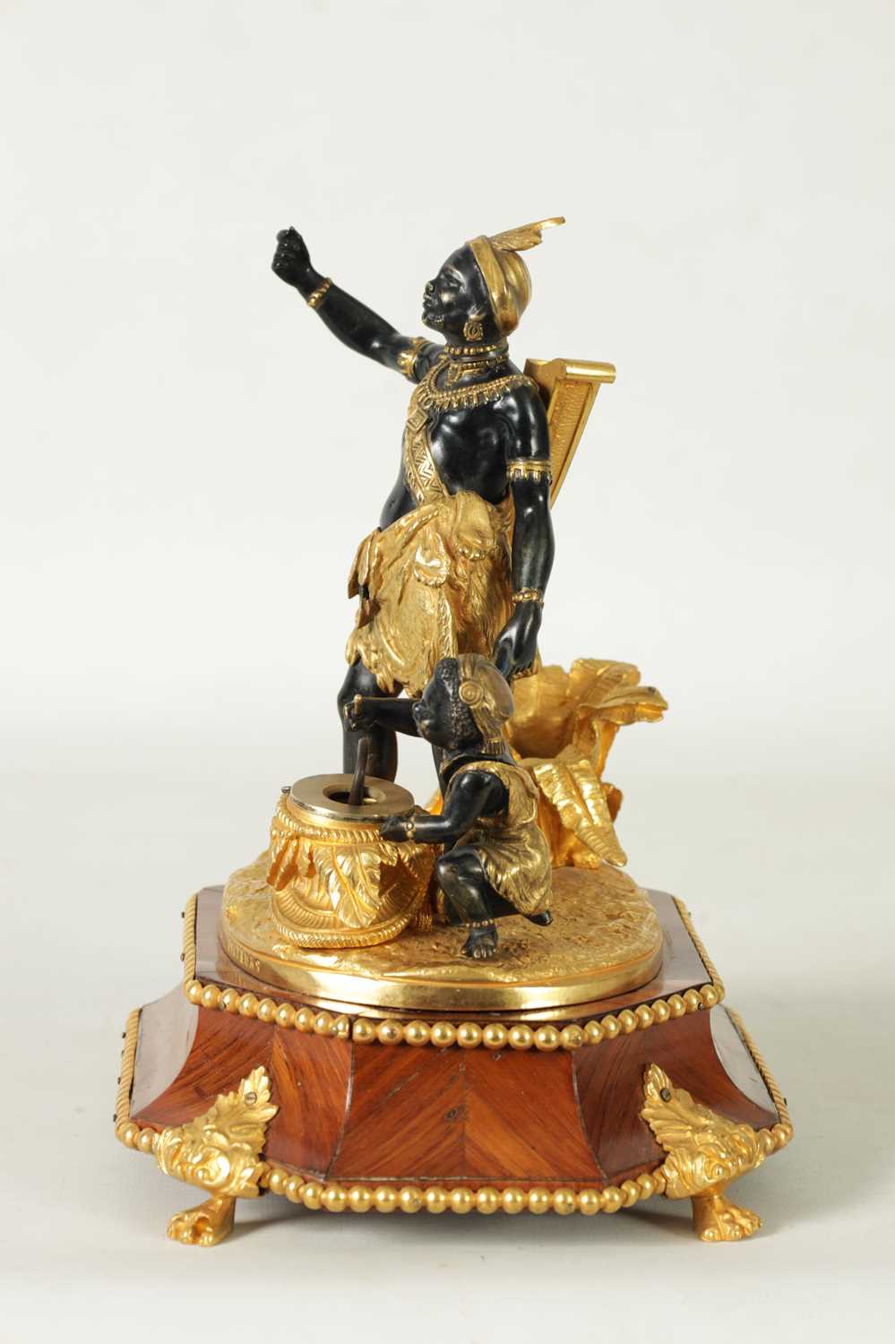 ALPHONSE GIROUX (1775-1848). A FINE EARLY 19TH CENTURY FRENCH KINGWOOD, GILT ORMOLU AND BRONZE MUSIC - Image 6 of 9