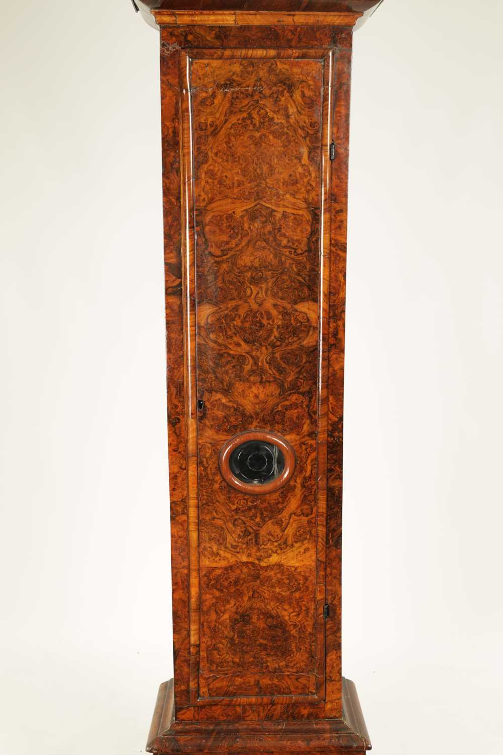 JOHN ANDREWS, LONDINI FECIT. A LATE 17TH CENTURY BURR WALNUT 11” LONGCASE CLOCK - Image 6 of 8
