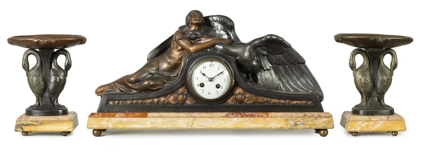 A STYLISH ART DECO SIMULATED PEWTER AND COPPER THREE-PIECE MANTEL CLOCK GARNITURE