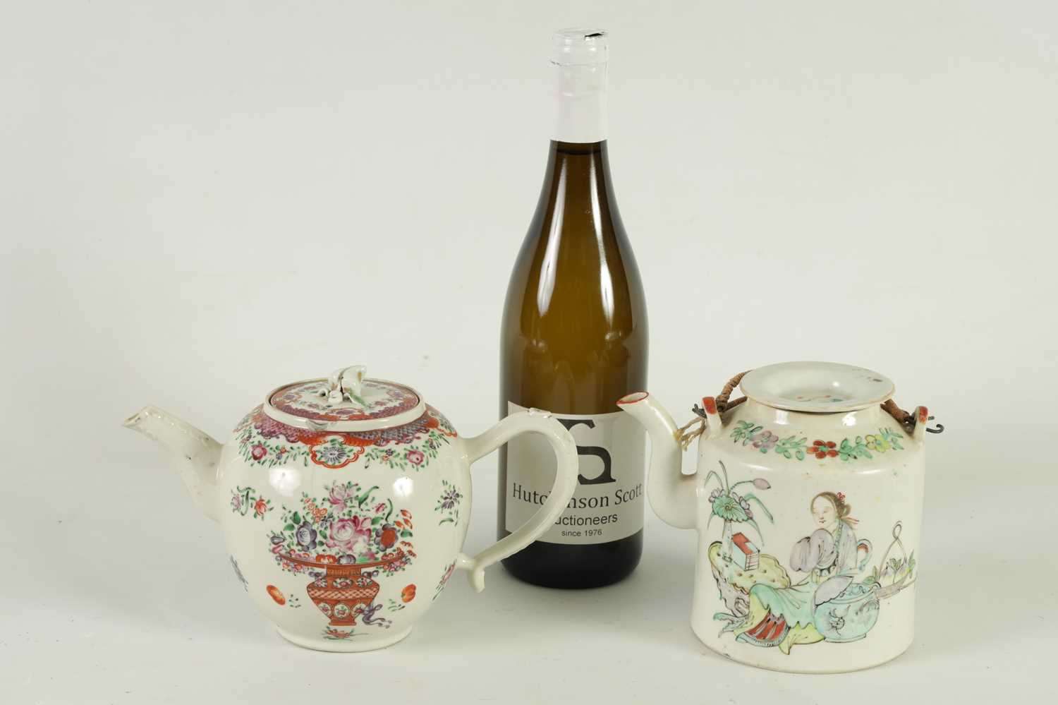 TWO CHINESE TEAPOTS - Image 6 of 12