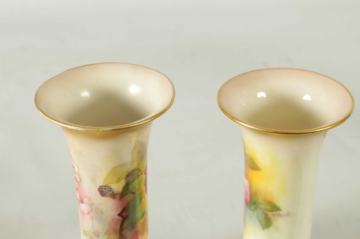 TWO EARLY 20TH CENTURY ROYAL WORCESTER SPILL VASES DECORATED IN AUTUMN BERRIES SIGNED KITTY BLAKE AN - Image 6 of 8