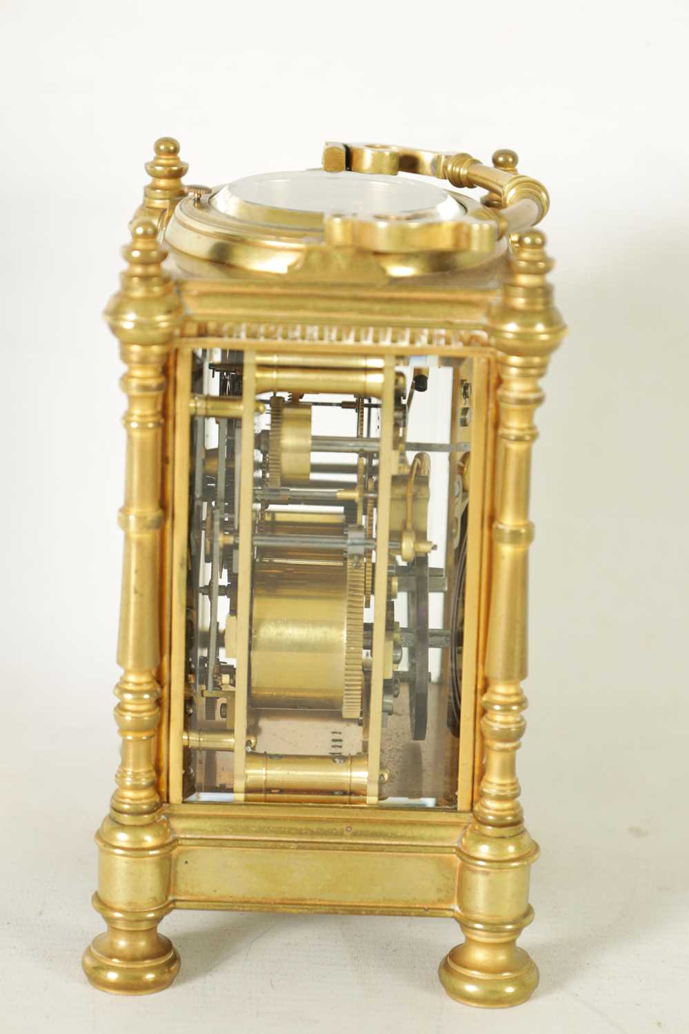 A LARGE LATE 19TH CENTURY FRENCH REPEATING CARRIAGE CLOCK - Image 9 of 12