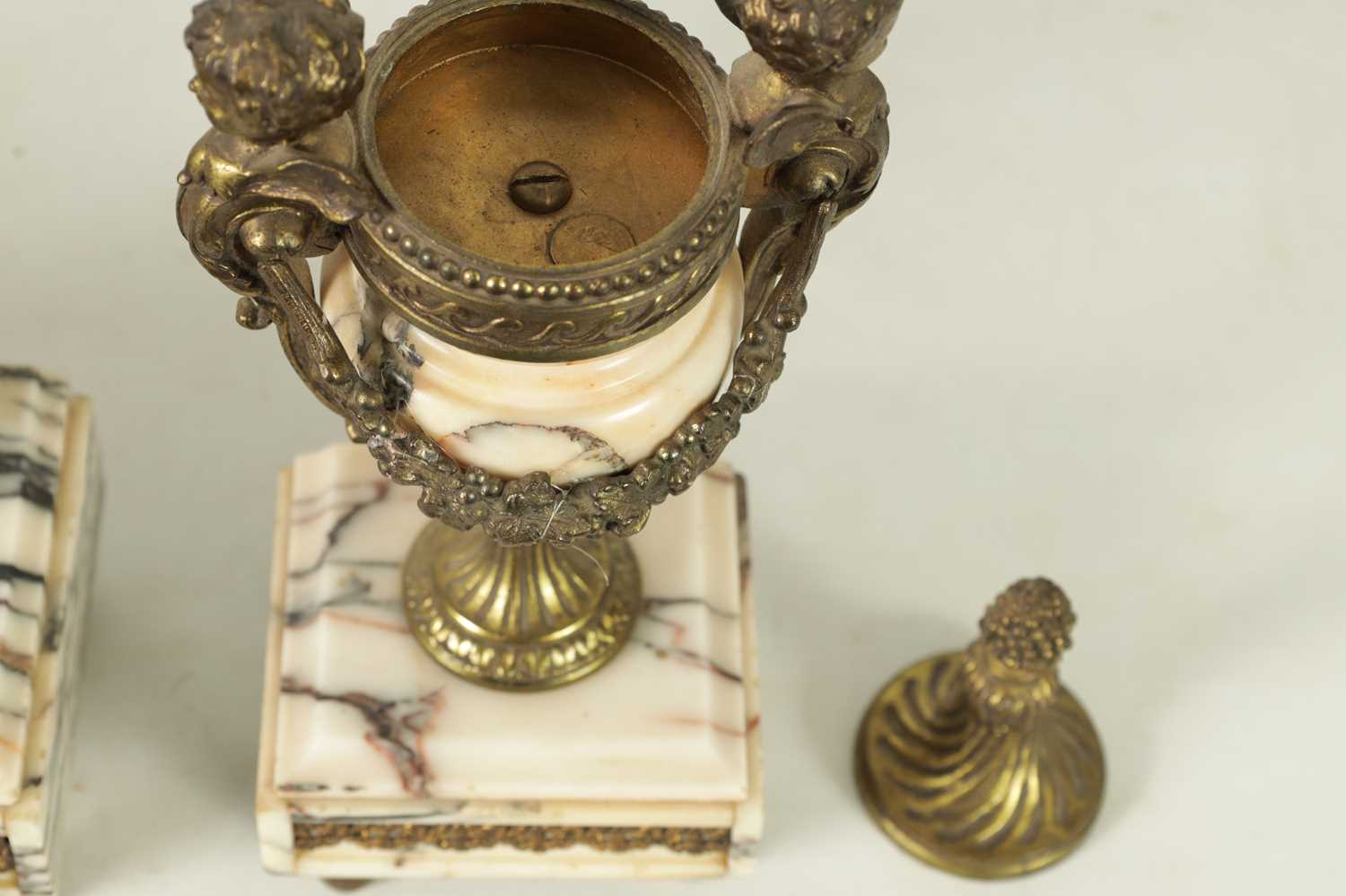 A LATE 19TH CENTURY ORMOLU AND VEINED MARBLE CLOCK GARNITURE - Image 7 of 13