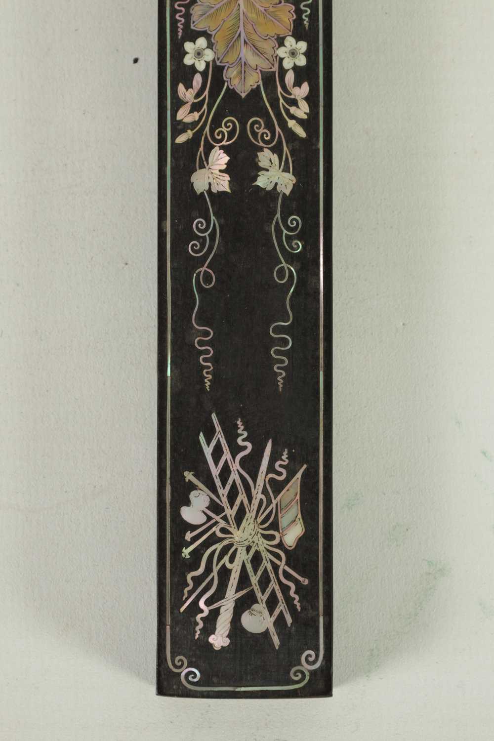 A FINE 18TH/19TH CENTURY CHINESE MOTHER OF PEARL INLAID HARDWOOD APOSTLE CROSS - Image 7 of 11