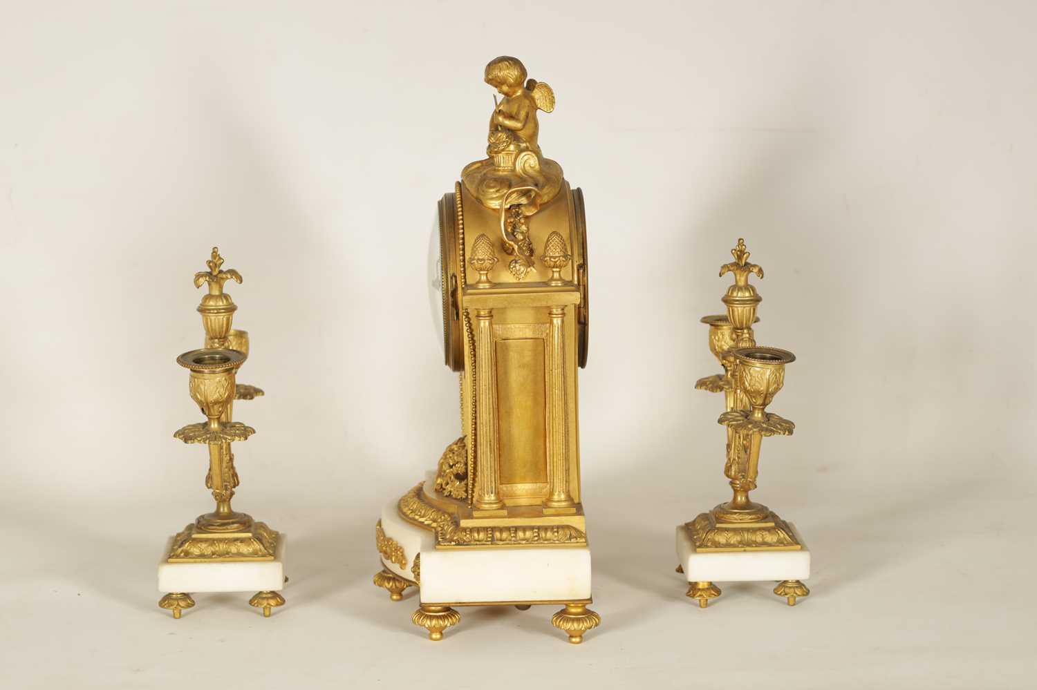 A 19TH CENTURY FRENCH ORMOLU AND WHITE MARBLE CLOCK GARNITURE - Image 12 of 13