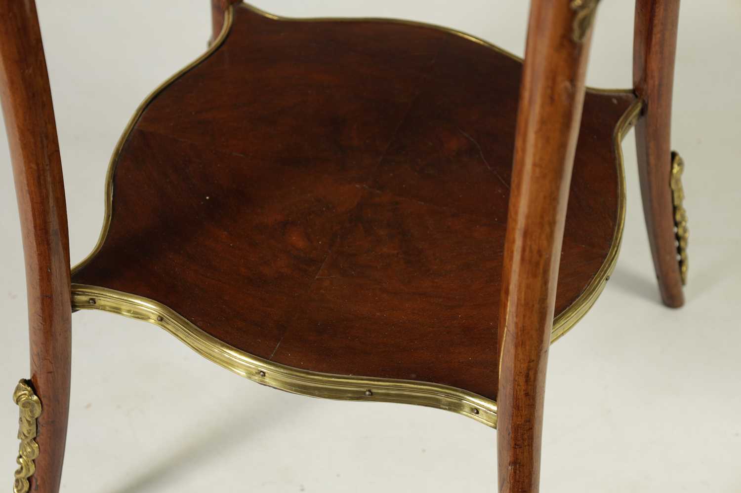 A LATE 19TH CENTURY FRENCH ORMOLU MOUNTED WALNUT OCCASIONAL TABLE - Image 4 of 6