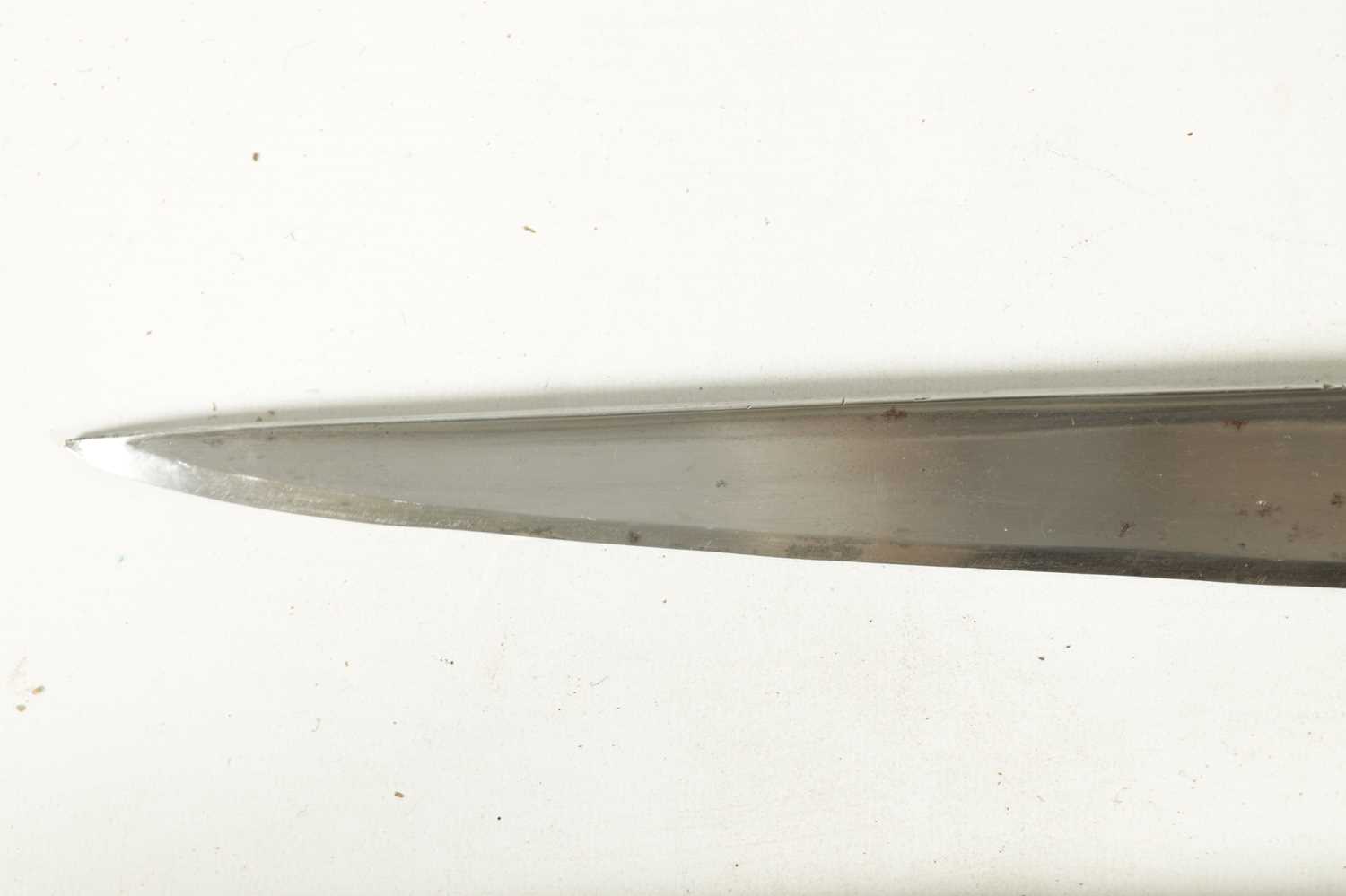 A 19TH CENTURY INDIAN KHYBER KNIFE - Image 7 of 10