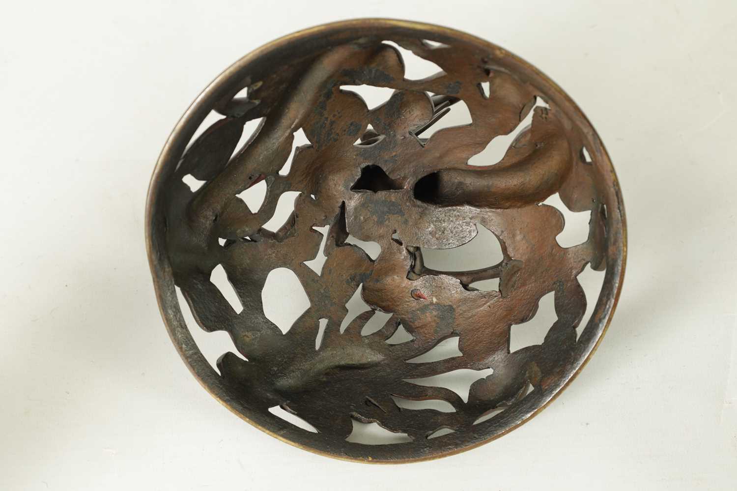 A 19TH CENTURY CHINESE BRONZE CENSER AND LID MOUNTED ON A HARDWOOD STAND - Image 15 of 31