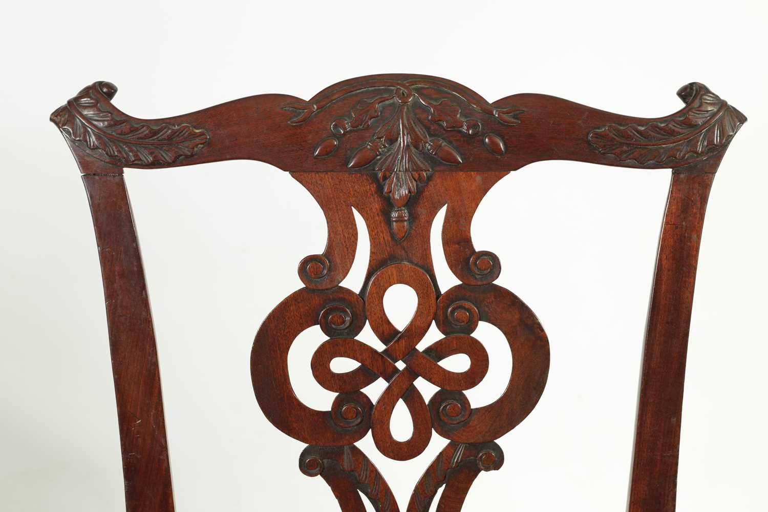 A PAIR OF GEORGE III CHIPPENDALE STYLE MAHOGANY SIDE CHAIRS - Image 3 of 7