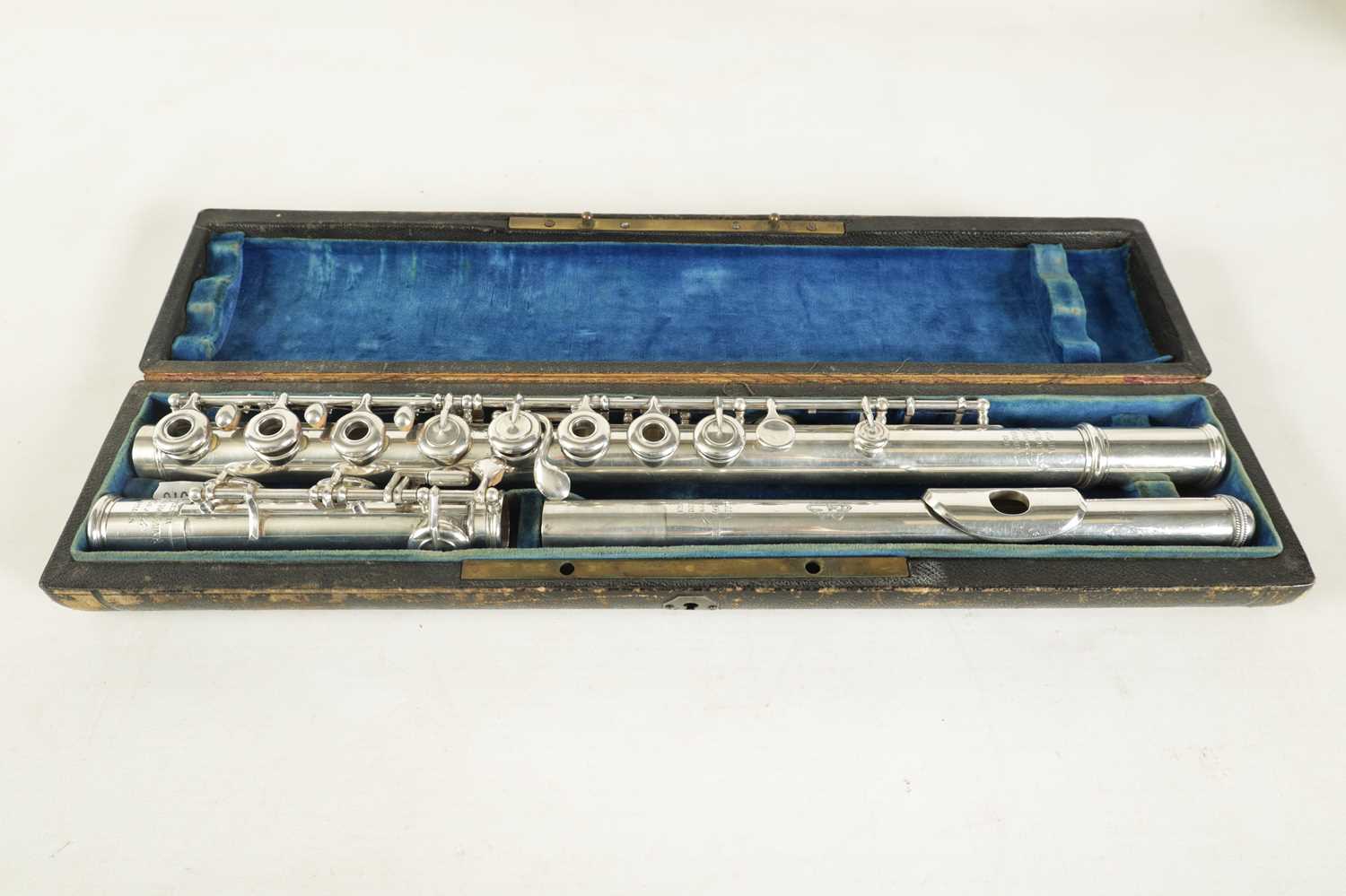 A 19TH CENTURY SOLID SILVER CONCERT FLUTE BY CLAIR GODFROY, AINE. PARIS - Image 2 of 15