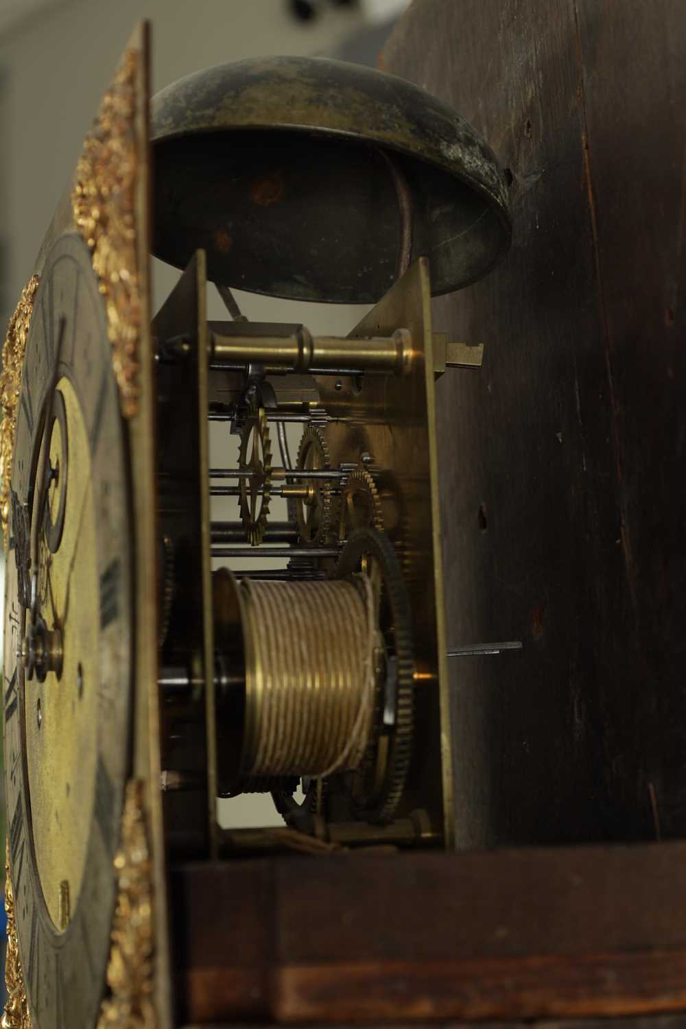 A WILLIAM AND MARY AND LATER SEAWEED MARQUETRY EIGHT-DAY LONGCASE CLOCK - Image 9 of 11