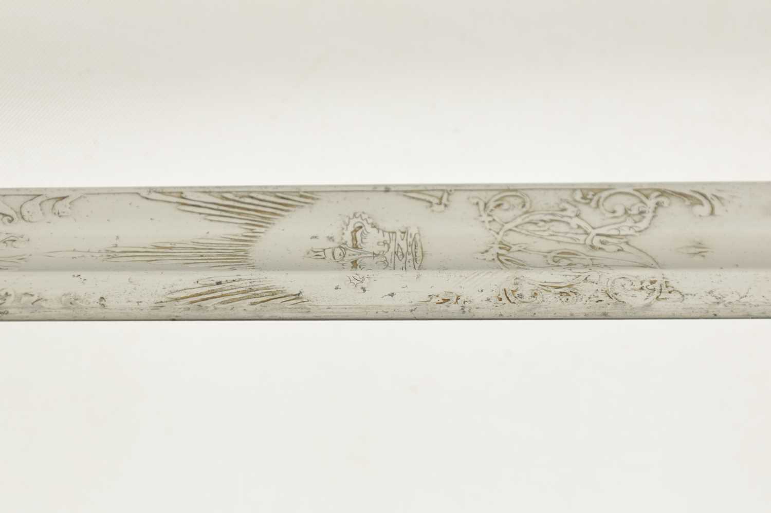 A VICTORIAN 1822 PATTERN INFANTRY OFFICER'S SWORD - Image 9 of 12