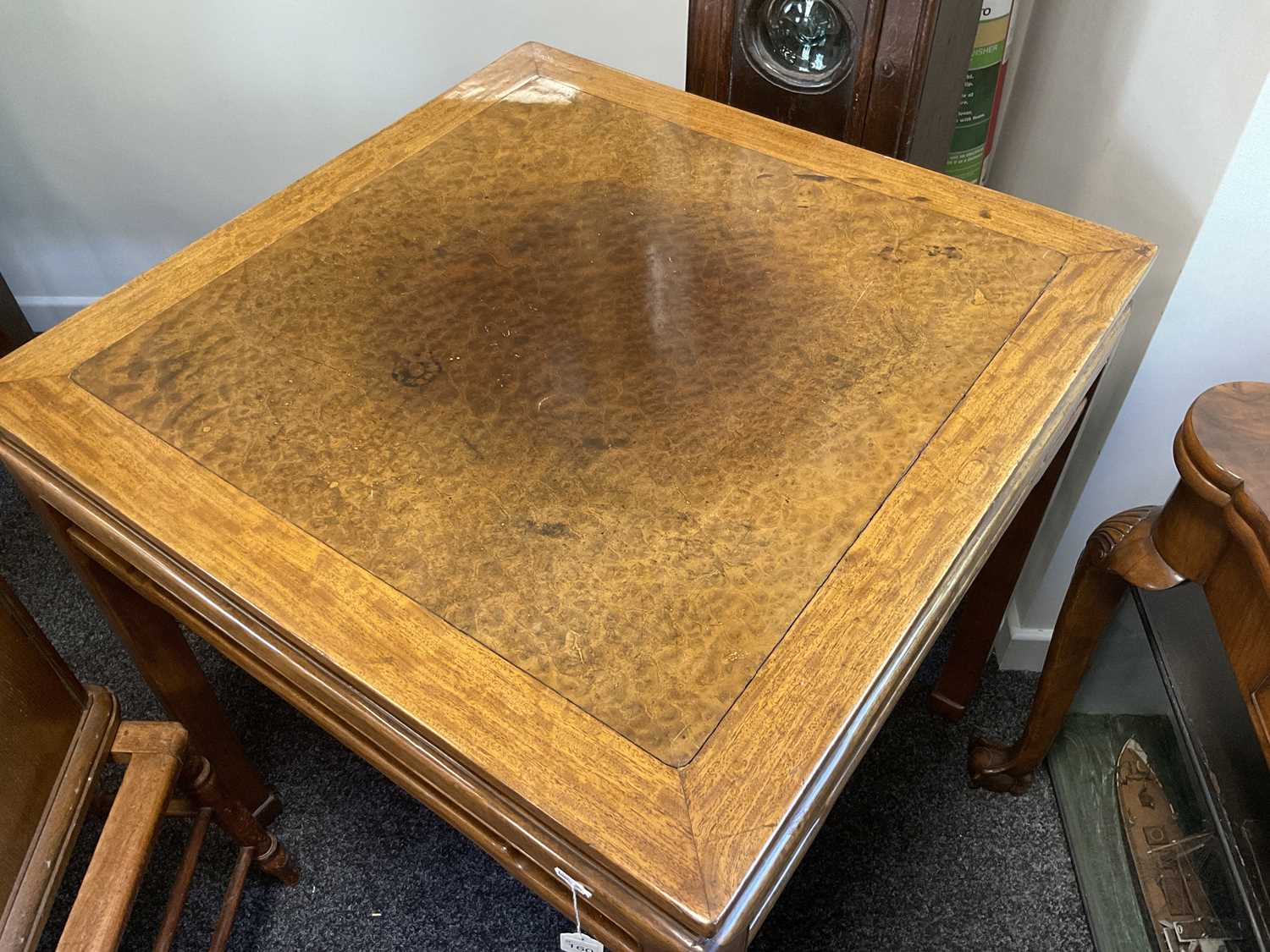 A LATE 19TH CENTURY CHINESE HARDWOOD AND BURRWOOD SQUARE TOP TABLE - Image 16 of 35