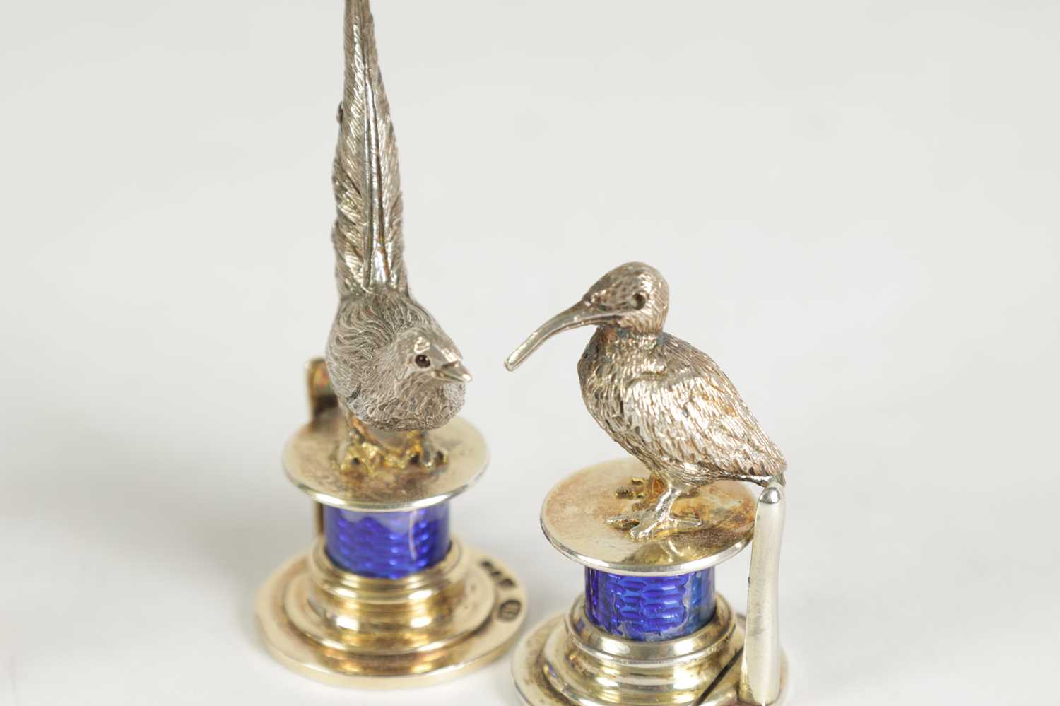 A CASED SET OF FOUR SILVER AND GUILLOCHE ENAMEL GAME BIRD MENU HOLDERS - Image 4 of 8