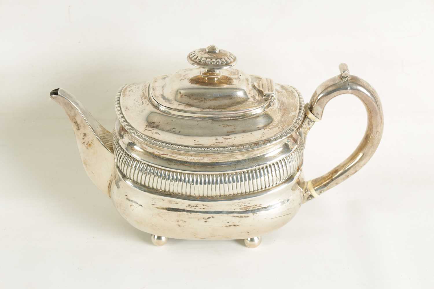 A GEORGE III SILVER TEAPOT - Image 2 of 9