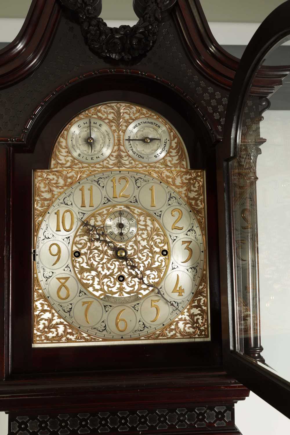 RUSSELLS LTD. MANCHESTER. A GOOD QUALITY EDWARDIAN TUBE CHIMING MAHOGANY LONGCASE CLOCK - Image 7 of 15