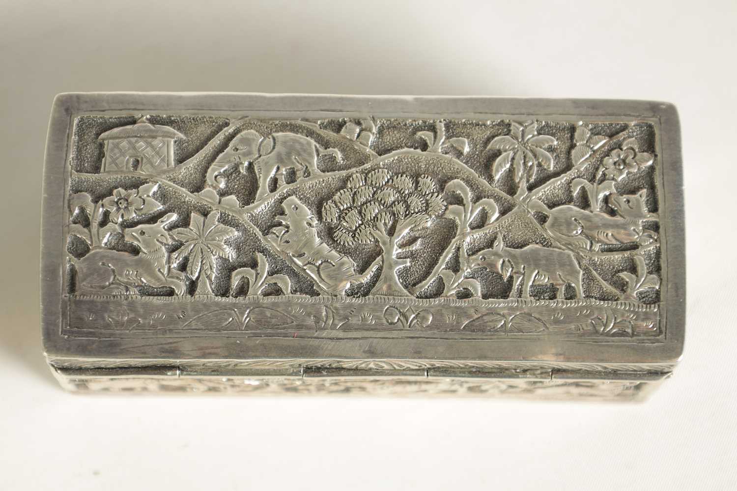 A COLLECTION OF FOUR LATE 19TH CENTURY INDIAN SILVER TRINKET BOXES - Image 4 of 14