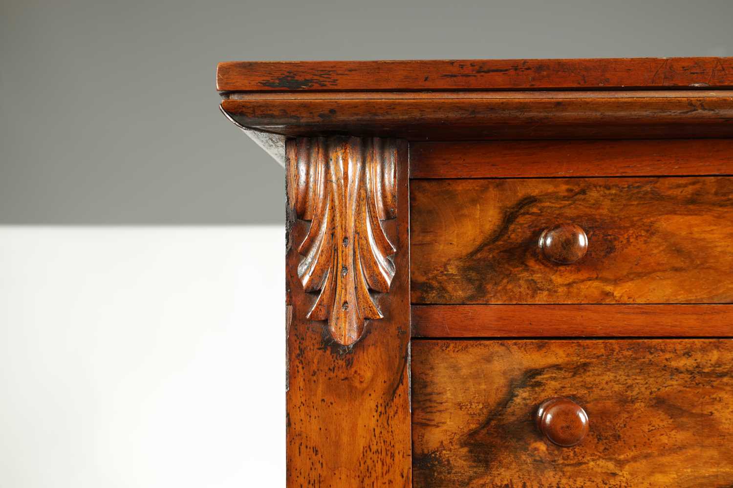 A 19TH CENTURY FIGURED WALNUT WELLINGTON CHEST - Image 4 of 10